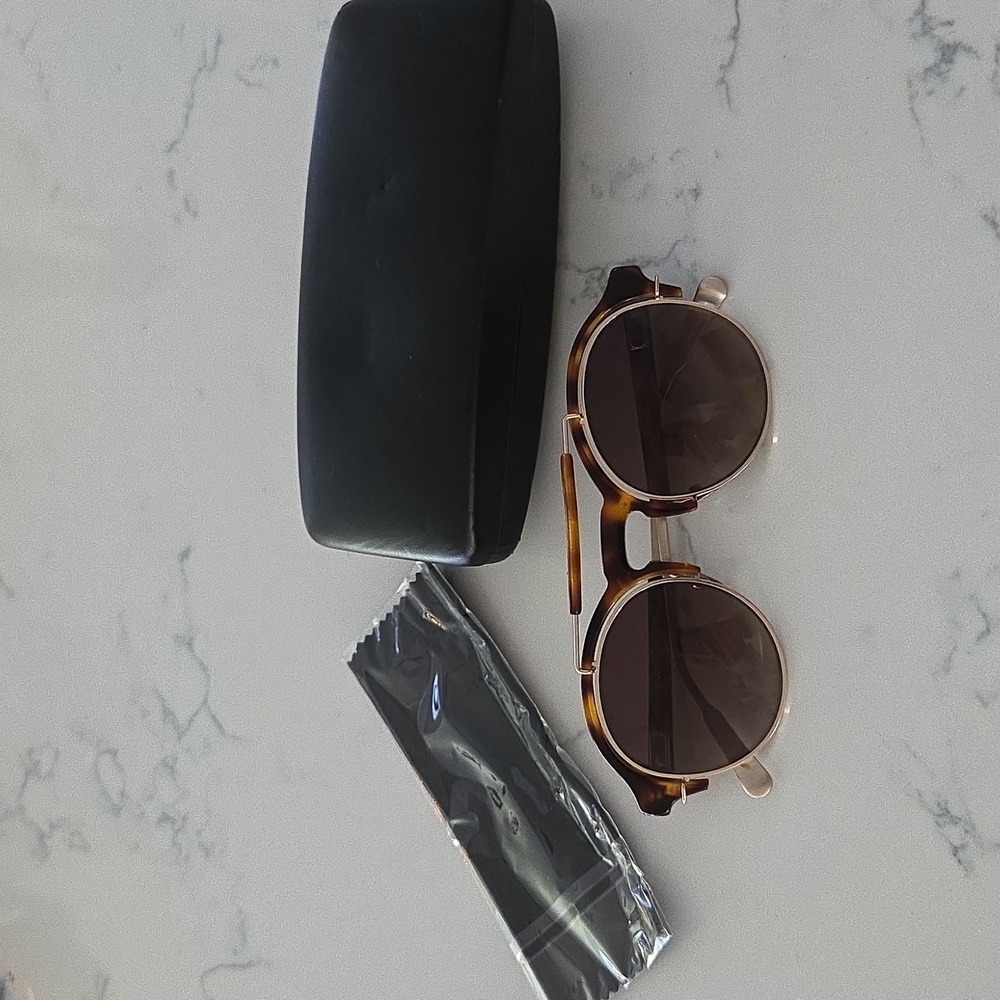 Kris VAN Assche Tortoise Shell Round Sunglasses Ckmes With Box